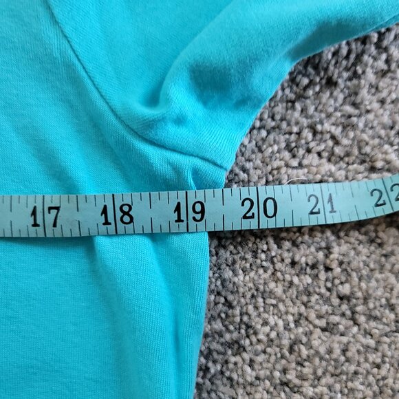 Women's Chico's Dark mint Green T-shirt size 1, Pre-owned in nice Condition - Picture 10 of 10